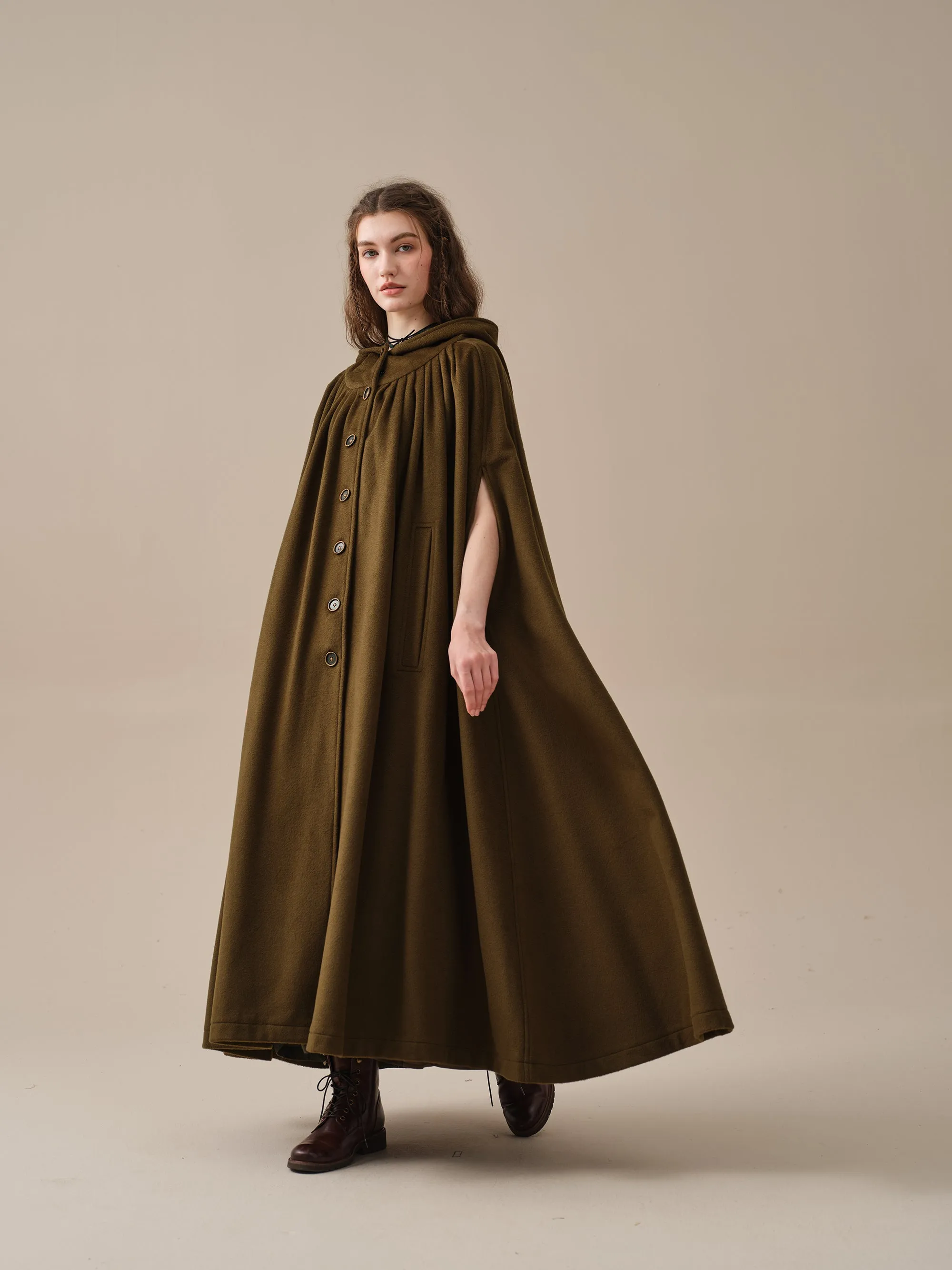 ARIEL 14 | HOODED WOOL CLOAK COAT