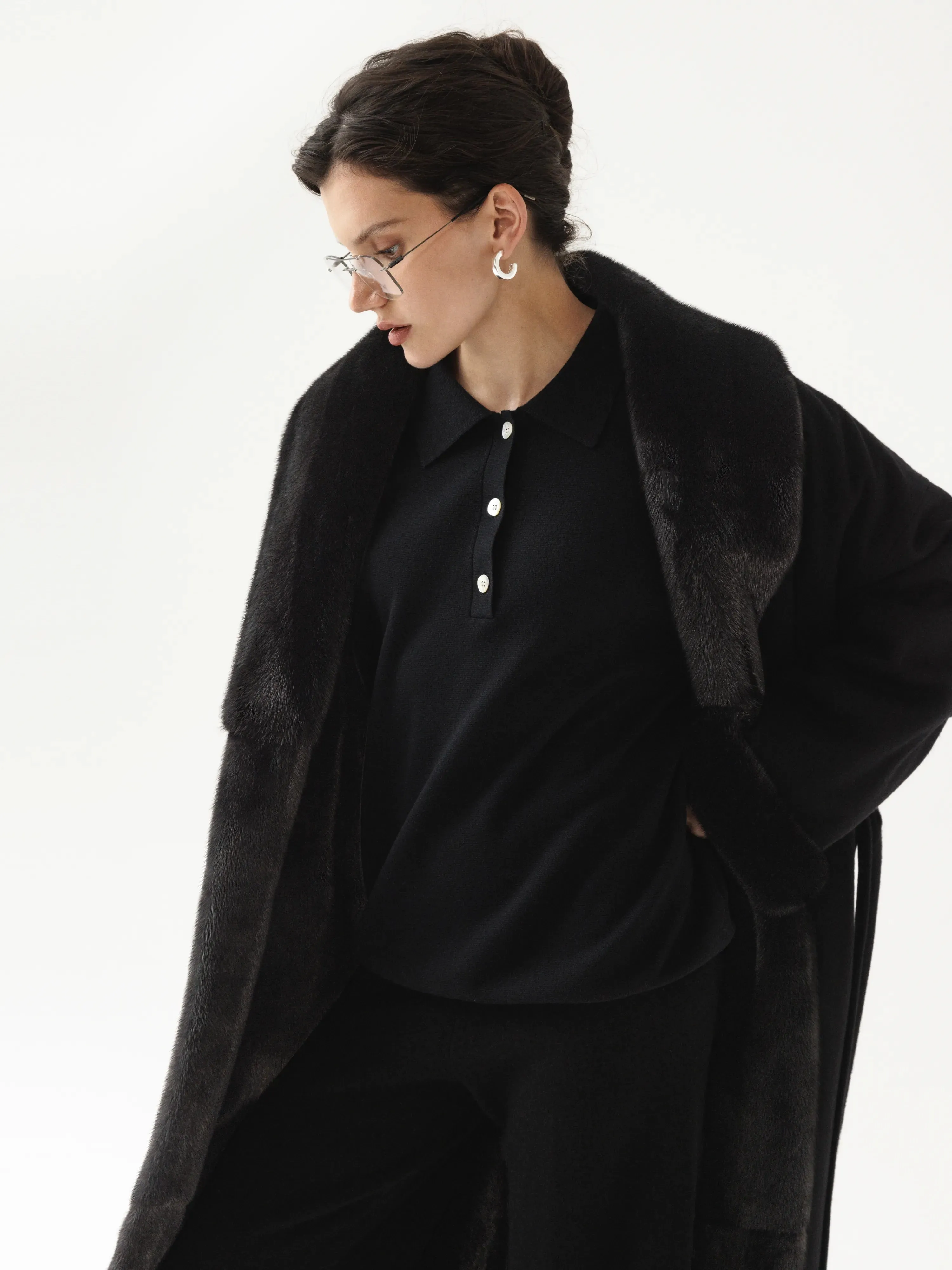 Short cashmere coat with shawl collar