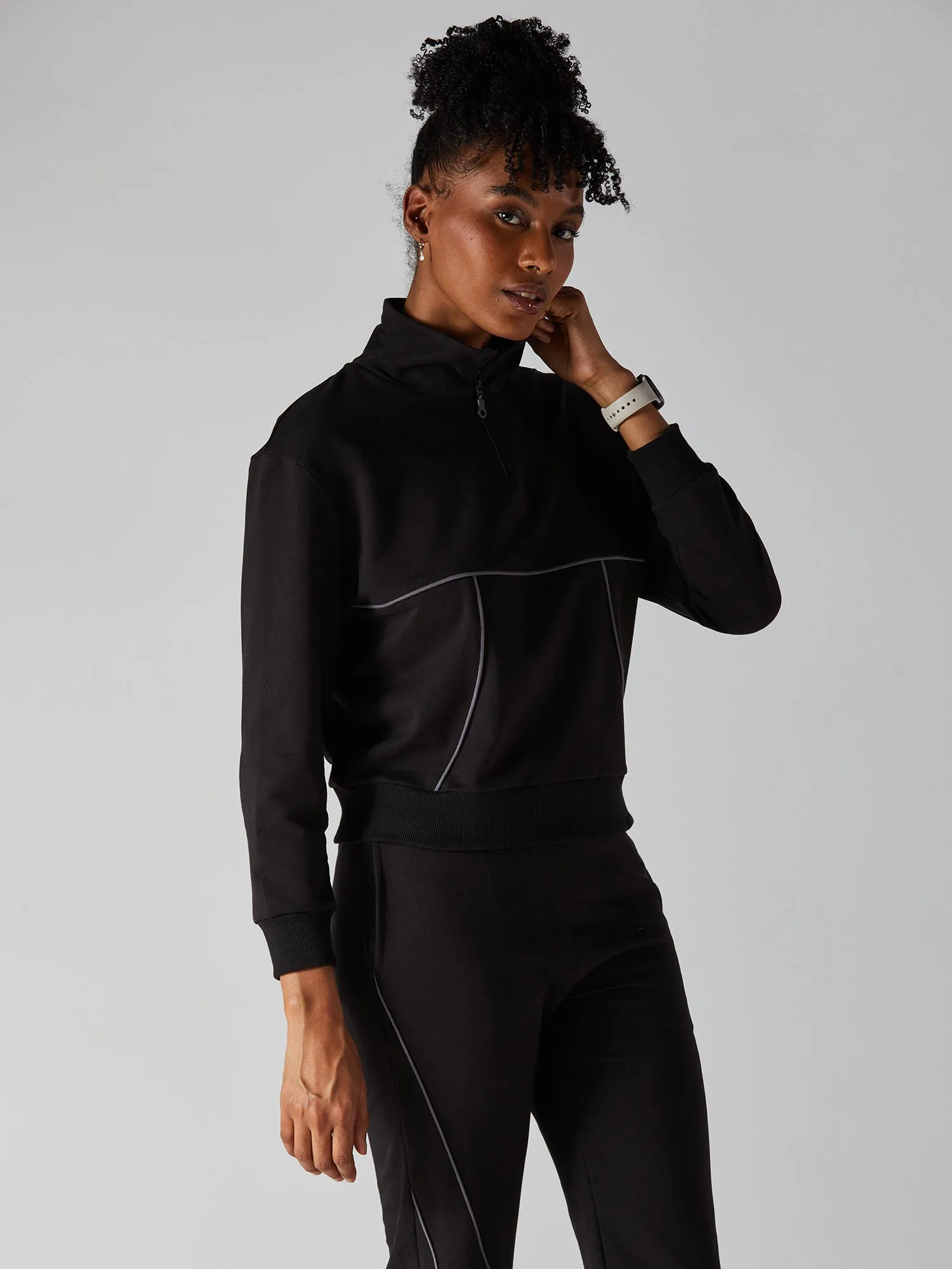 Urban Q-zip Sweatshirt